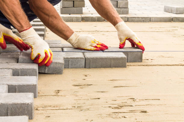 Best Professional Driveway Pavers  in Riverside, NY